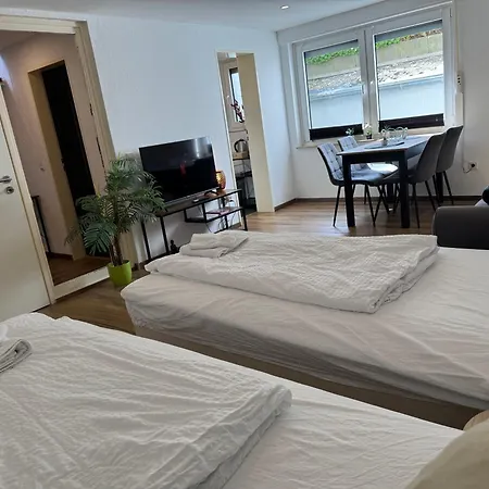 Апартаменты Fuer 3, 2 Boxspringbetten, Internet & Parkplatz *